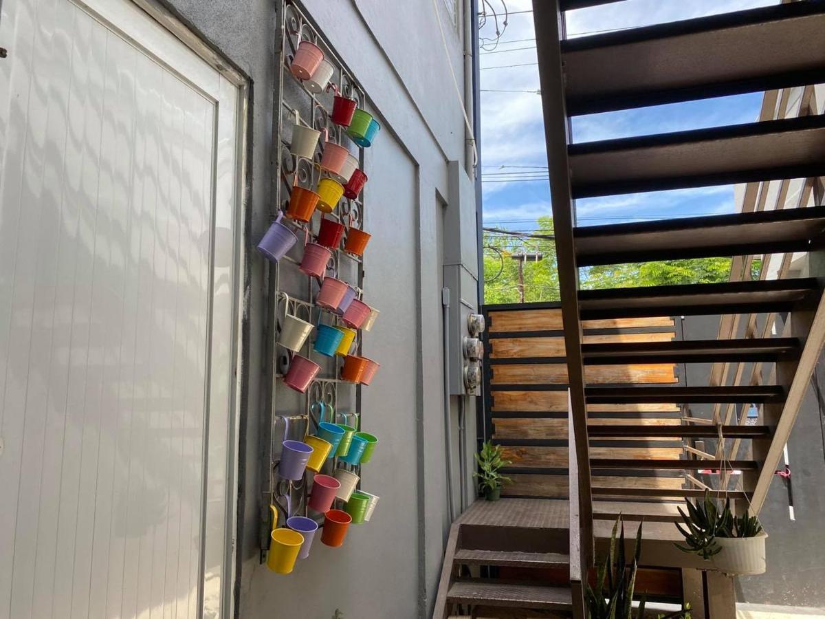 1802 At San Juan Hostel Exterior photo