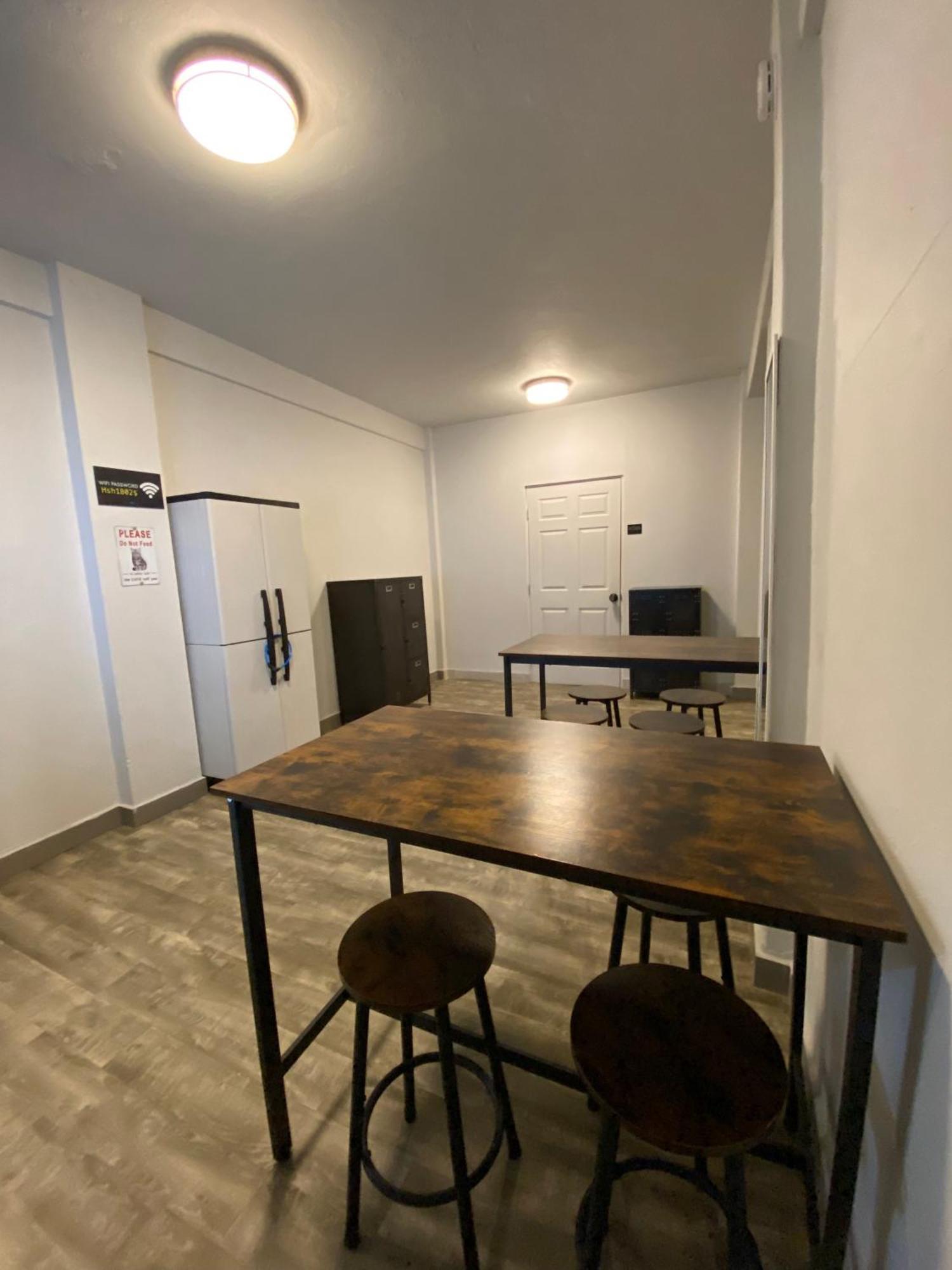 1802 At San Juan Hostel Exterior photo