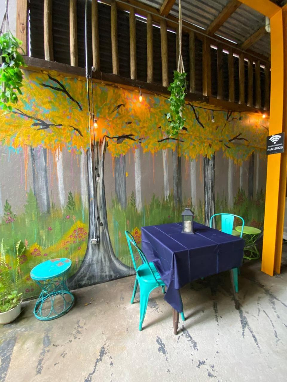 1802 At San Juan Hostel Exterior photo
