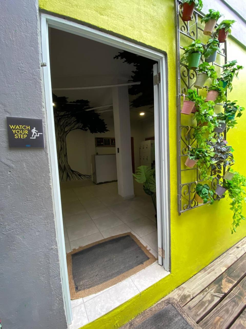 1802 At San Juan Hostel Exterior photo
