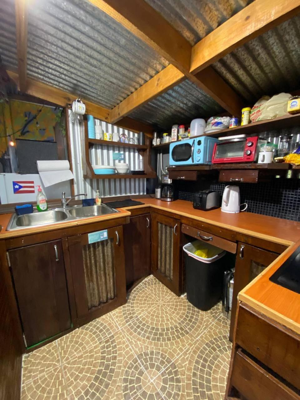 1802 At San Juan Hostel Exterior photo